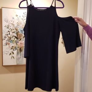 Navy open shoulder adorable dress
